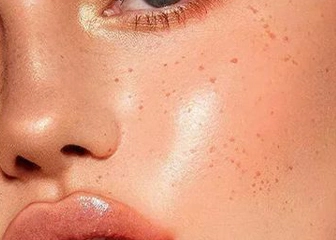 Stick Glossy : Texture 3D  - Maquillage pas cher